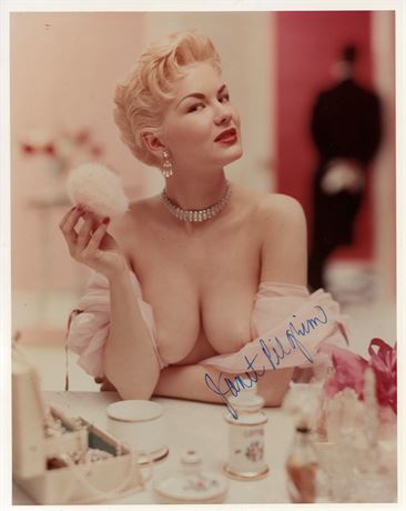 Playboy's 3X Playmate Janet Pilgrim Autographed SEXY 8x10 Nude!