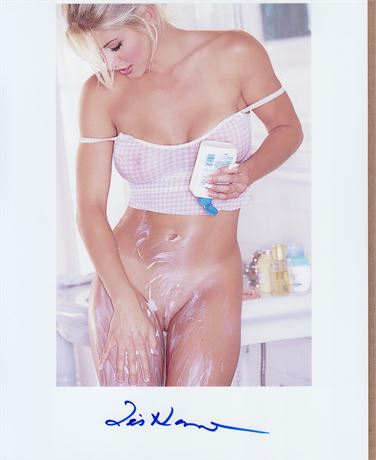 10/22 Playboy Playmate Teri Harrison Autographed SEXY 8x10 lower nude, lotioning up!