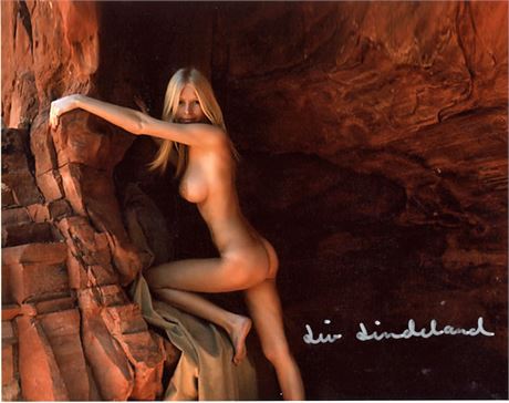 1972 Playmate of the Year Liv Lindeland Autographed SEXY 8x10 Nude !