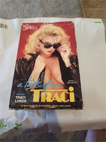 Traci Lords  Traci I Love You / A Taste of Traci VHS RARE 1987/89 BIG BOX Caballero 60 mins