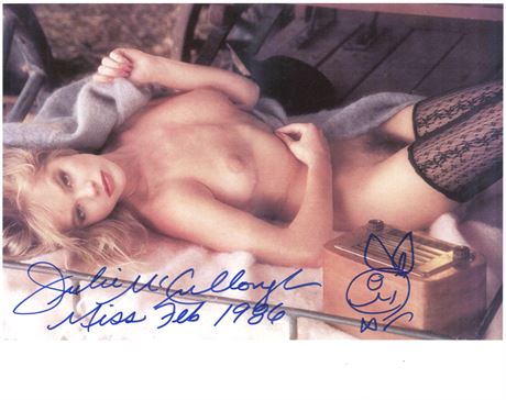 2/86 Playboy Playmate Julie McCullough Autographed SEXY  nude 8x10
